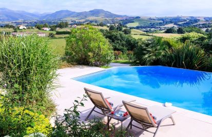 house 8 Rooms for sale on SOURAIDE (64250) Sale House Souraïde 8 Rooms 300 m²