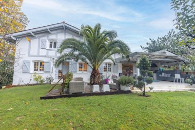 maison 10 Pièces en vente sur BIDART (64210) Vente Maison Bidart 10 Pièces 240 m²