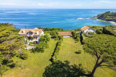 house 10 Rooms for sale on ST JEAN DE LUZ (64500) Sale House Saint-Jean-de-Luz 10 Rooms 250 m²