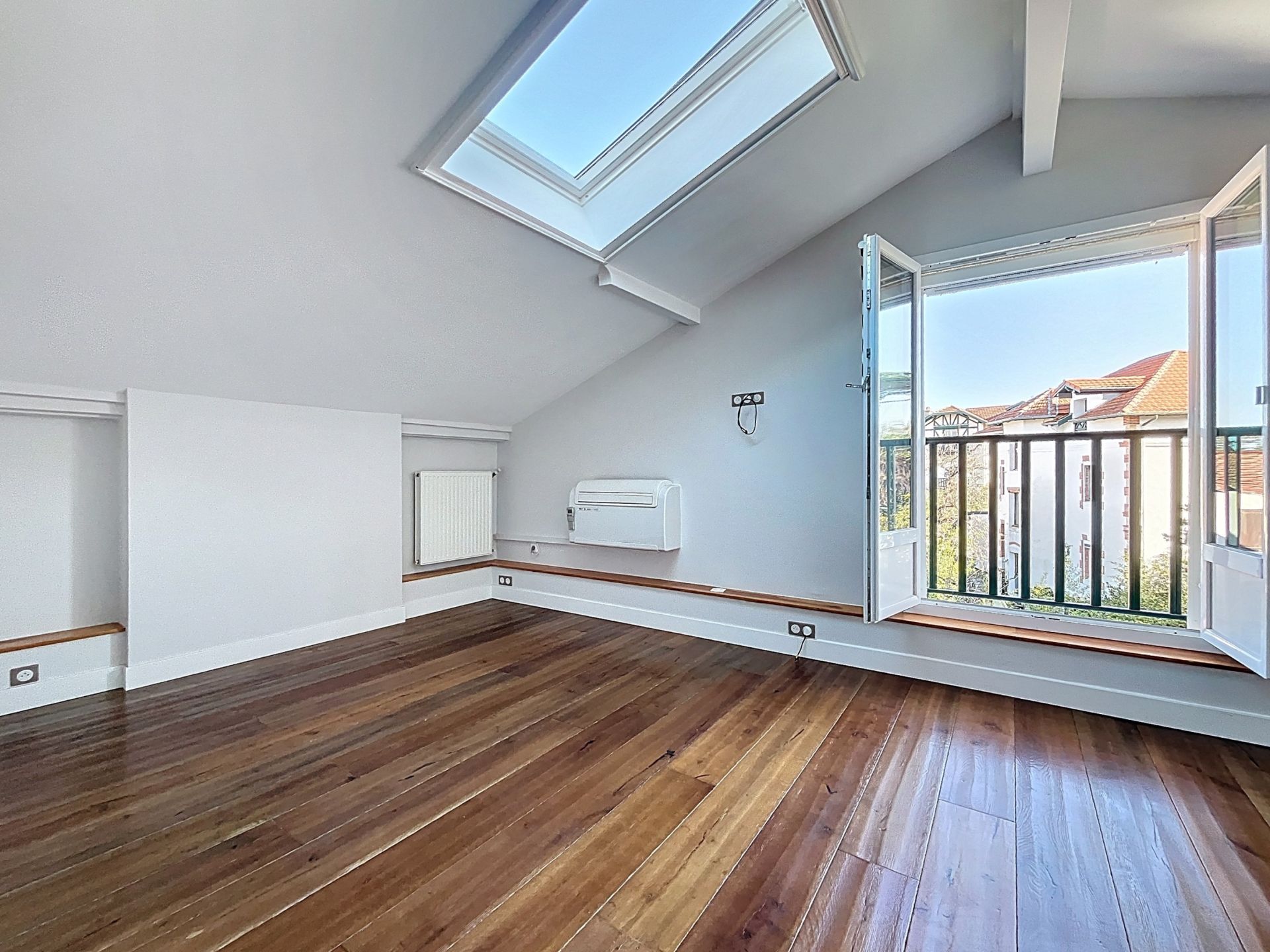 apartment 2 Rooms for sale on ST JEAN DE LUZ (64500)