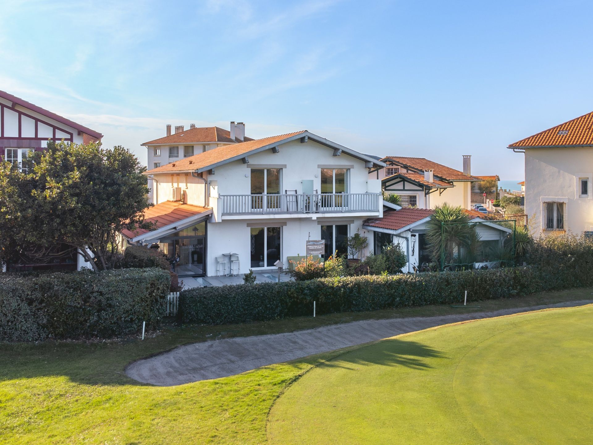 house 9 Rooms for sale on BIARRITZ (64200)