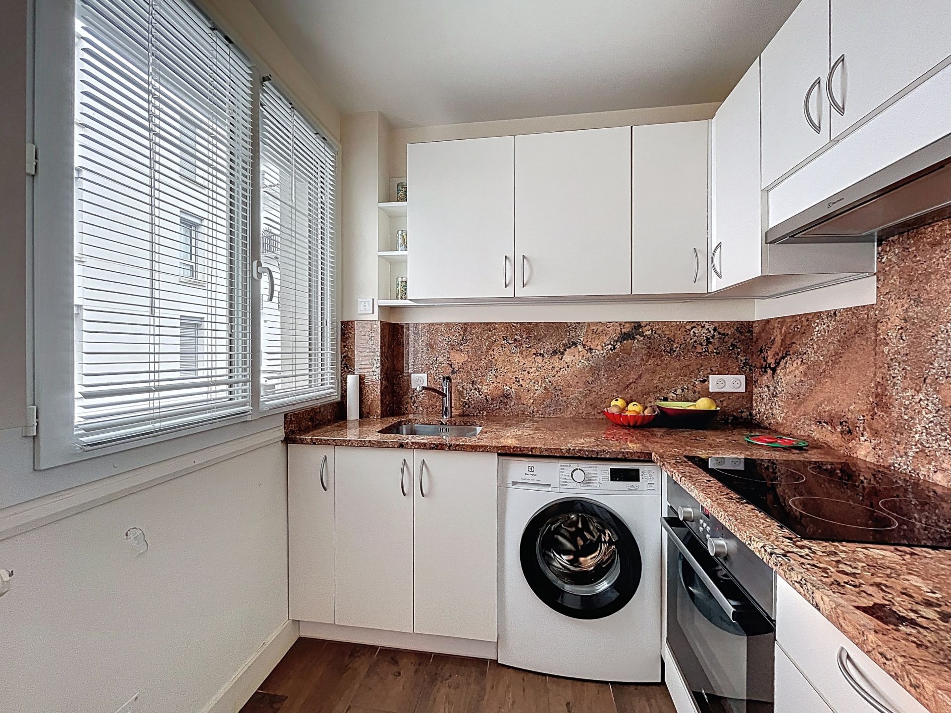 apartment 2 Rooms for sale on ST JEAN DE LUZ (64500)