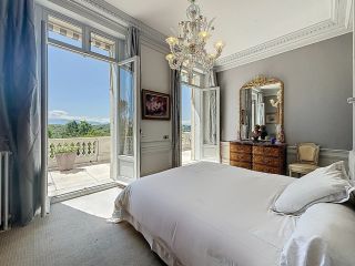 appartement 8 Pièces en vente sur PAU (64000)