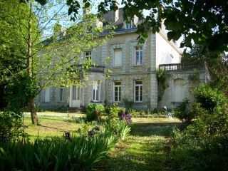 castle 15 Rooms for sale on DAX (40100)