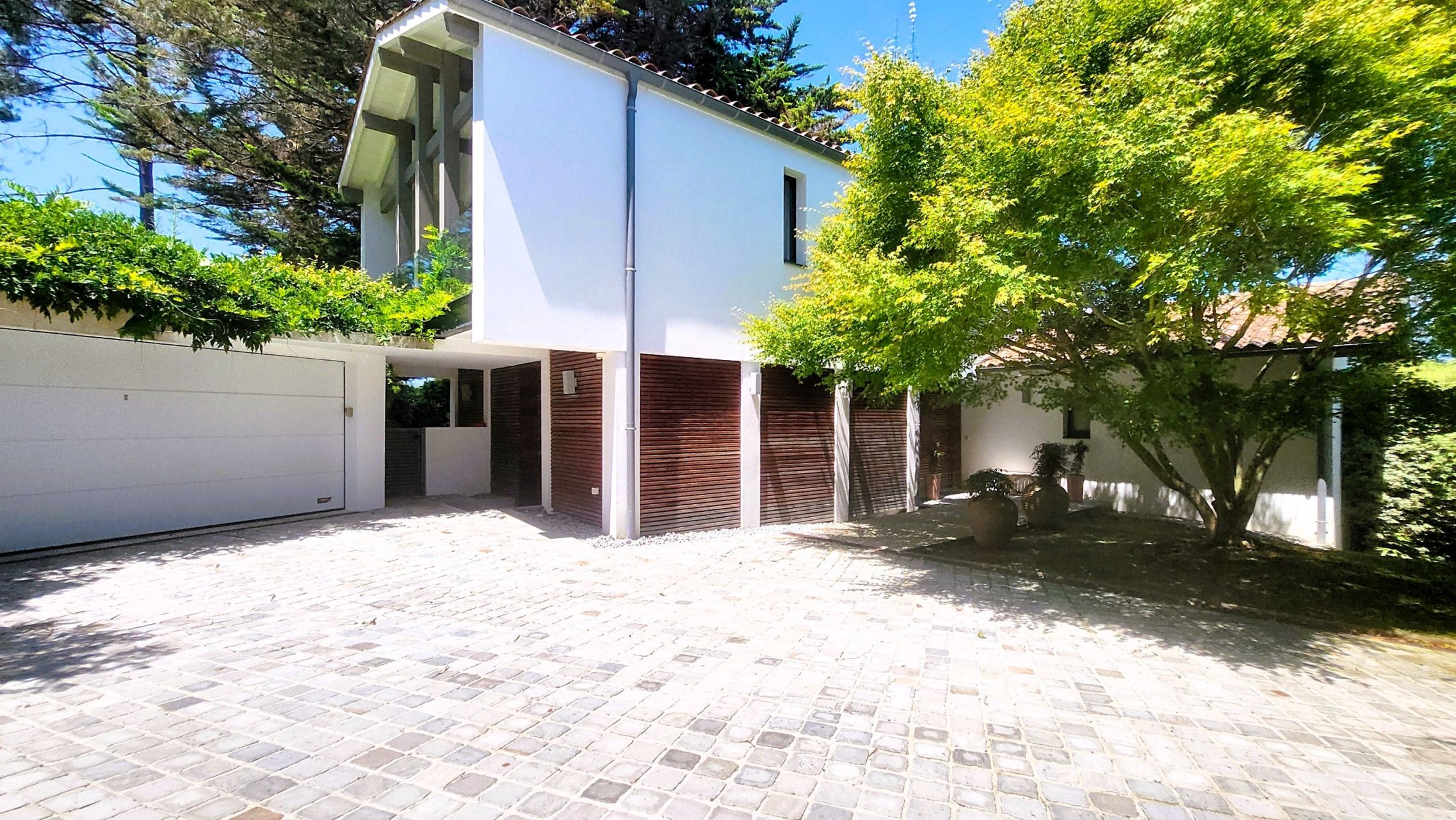 maison 10 Pièces en vente sur ST JEAN DE LUZ (64500)