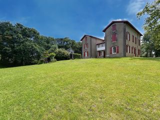 maison 16 Pièces en vente sur ST PEE SUR NIVELLE (64310)