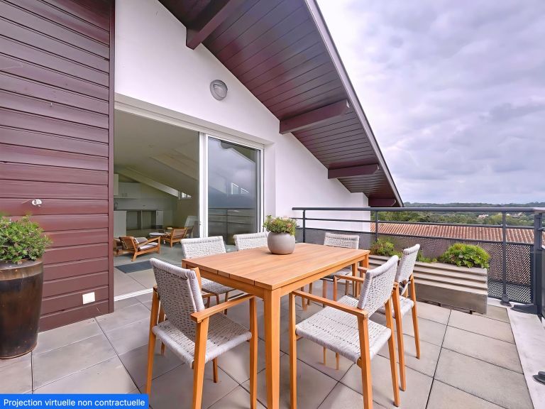 apartment 3 Rooms for sale on ST JEAN DE LUZ (64500)