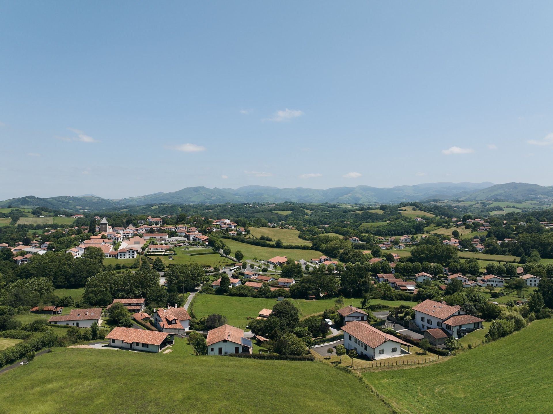 maison 10 Pièces en vente sur SARE (64310)