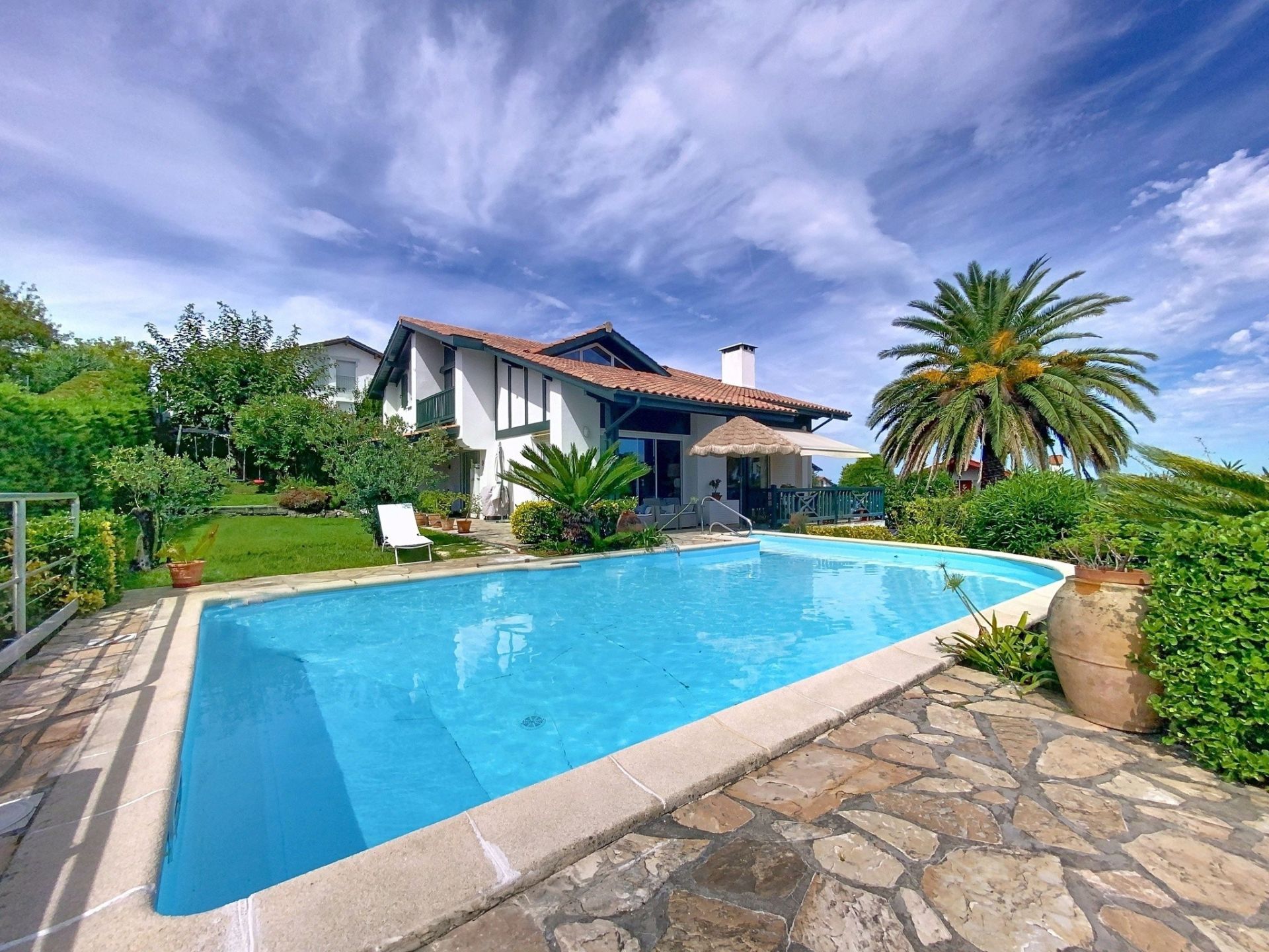 maison 7 Pièces en vente sur ST JEAN DE LUZ (64500)