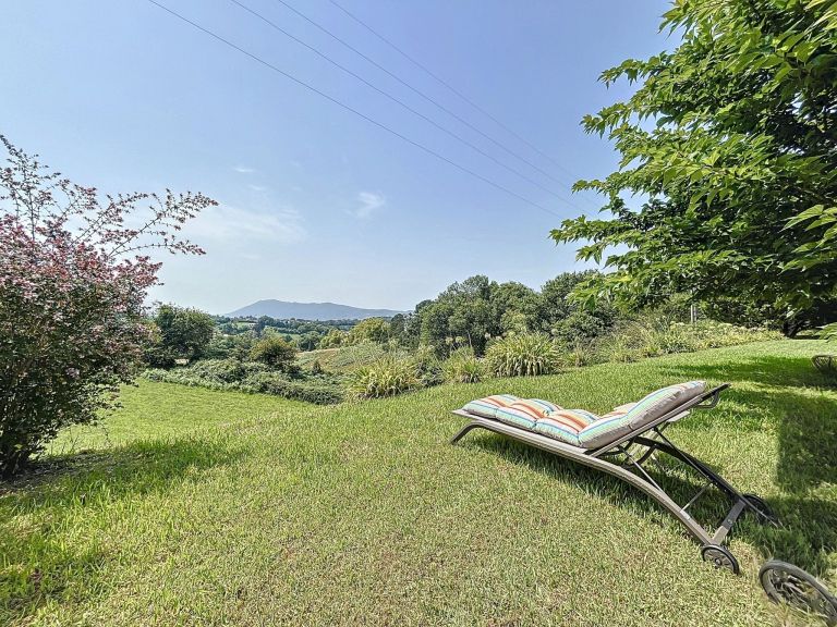 maison 7 Pièces en vente sur URRUGNE (64122)