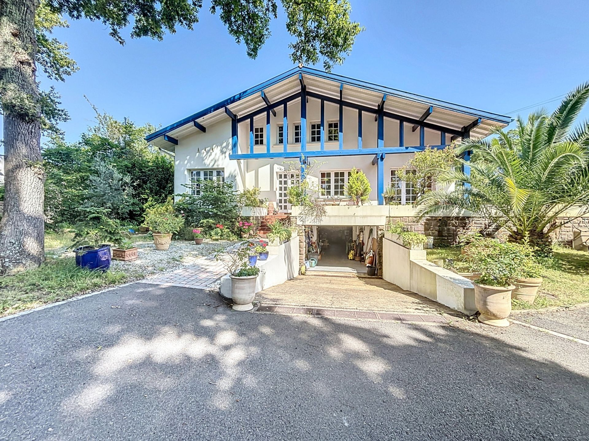 house 8 Rooms for sale on CAPBRETON (40130)