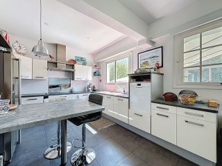 house 8 Rooms for sale on CAPBRETON (40130)