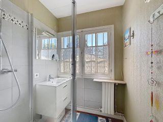 house 8 Rooms for sale on CAPBRETON (40130)