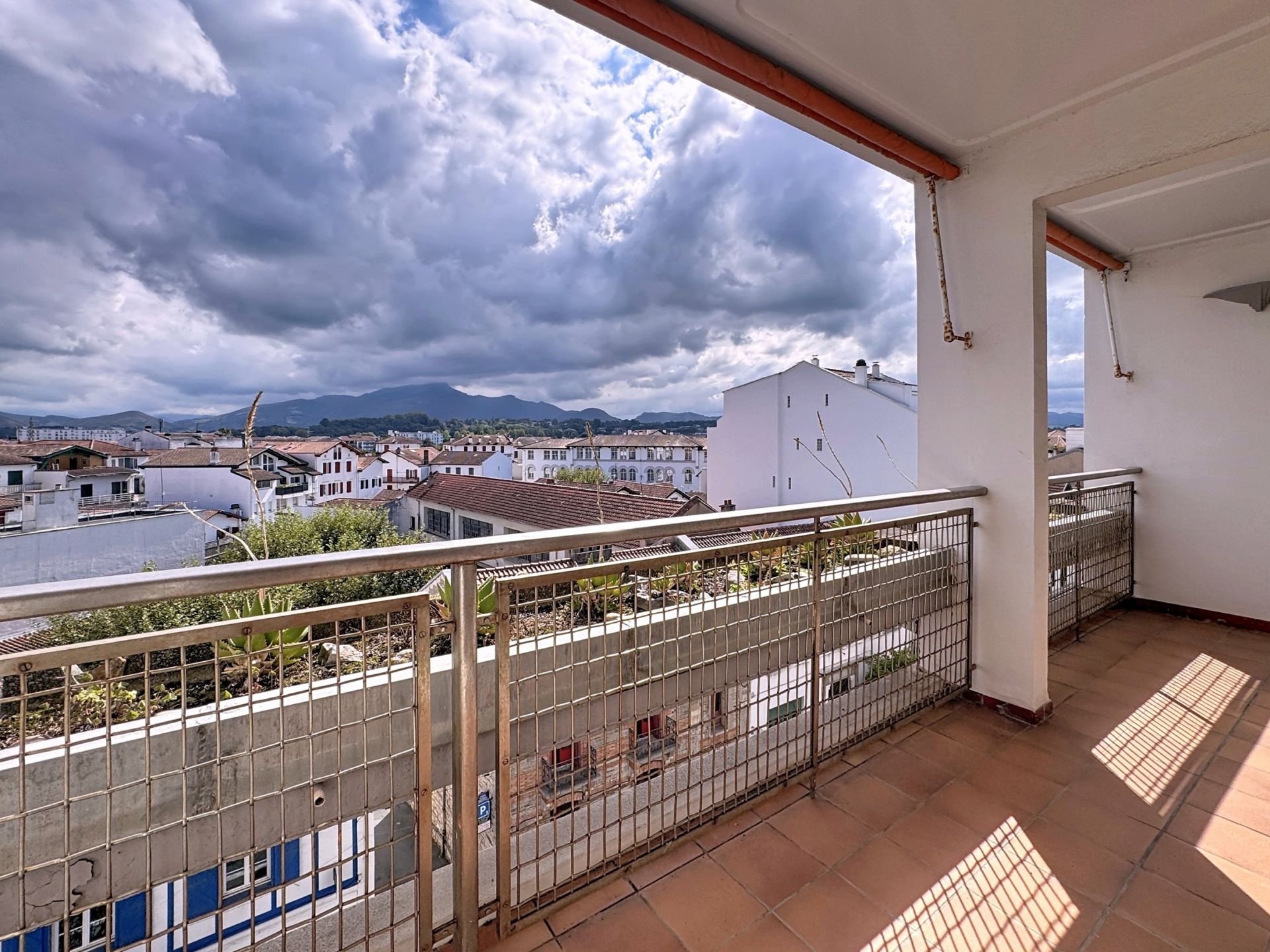 apartment 3 Rooms for sale on ST JEAN DE LUZ (64500)