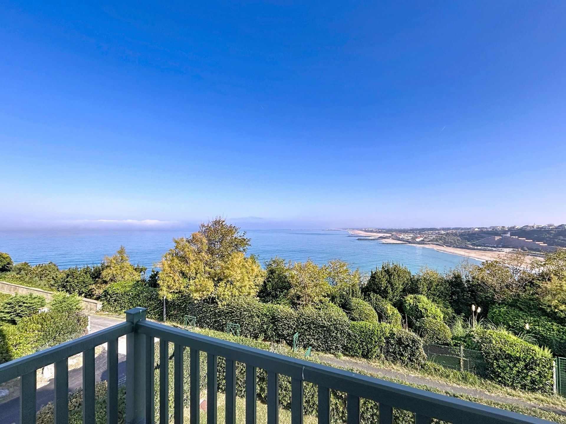 apartment 4 Rooms for sale on BIARRITZ (64200)
