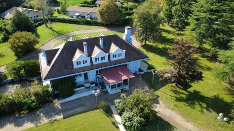 propriété 16 Pièces en vente sur GARROSSE (40110) Vente Propriété Garrosse 16 Pièces 275 m²