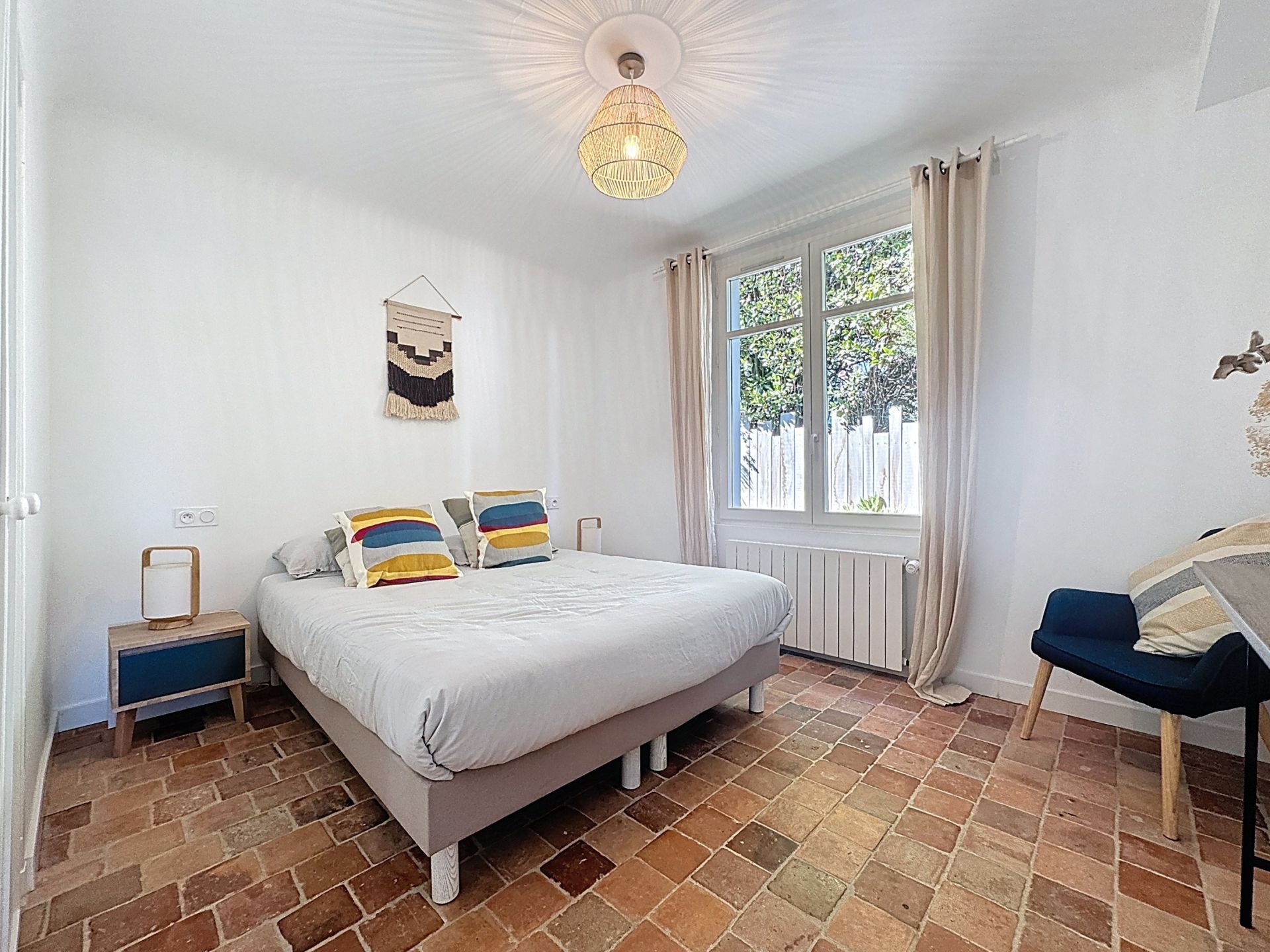 house 8 Rooms for sale on GUETHARY (64210)