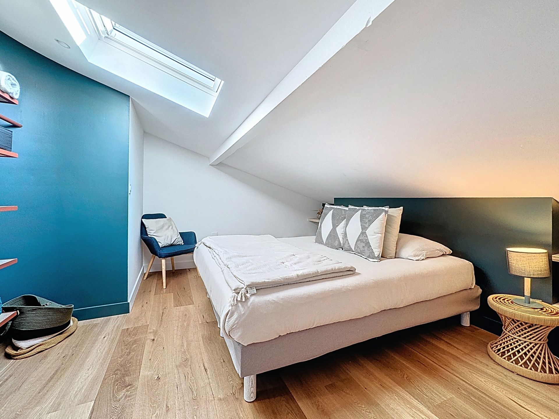 house 8 Rooms for sale on GUETHARY (64210)