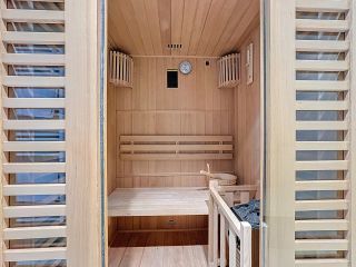 house 8 Rooms for sale on GUETHARY (64210)