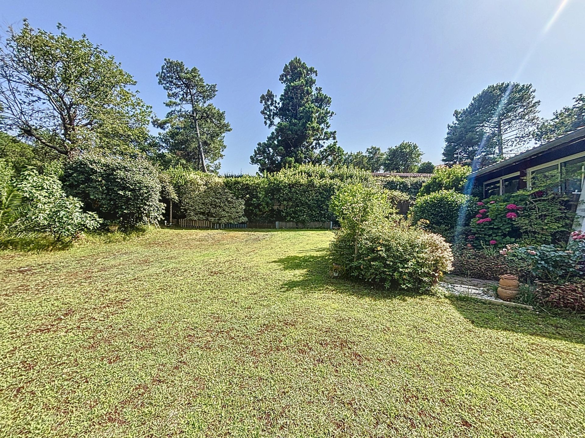 house 6 Rooms for sale on SEIGNOSSE (40510)