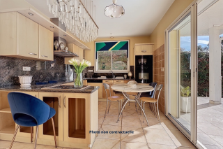 house 4 Rooms for sale on URRUGNE (64122)