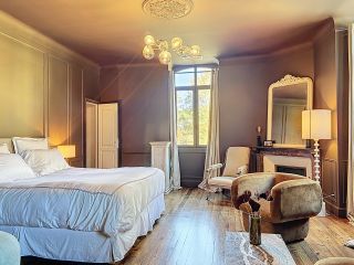 mansion 12 Rooms for sale on MAGESCQ (40140)