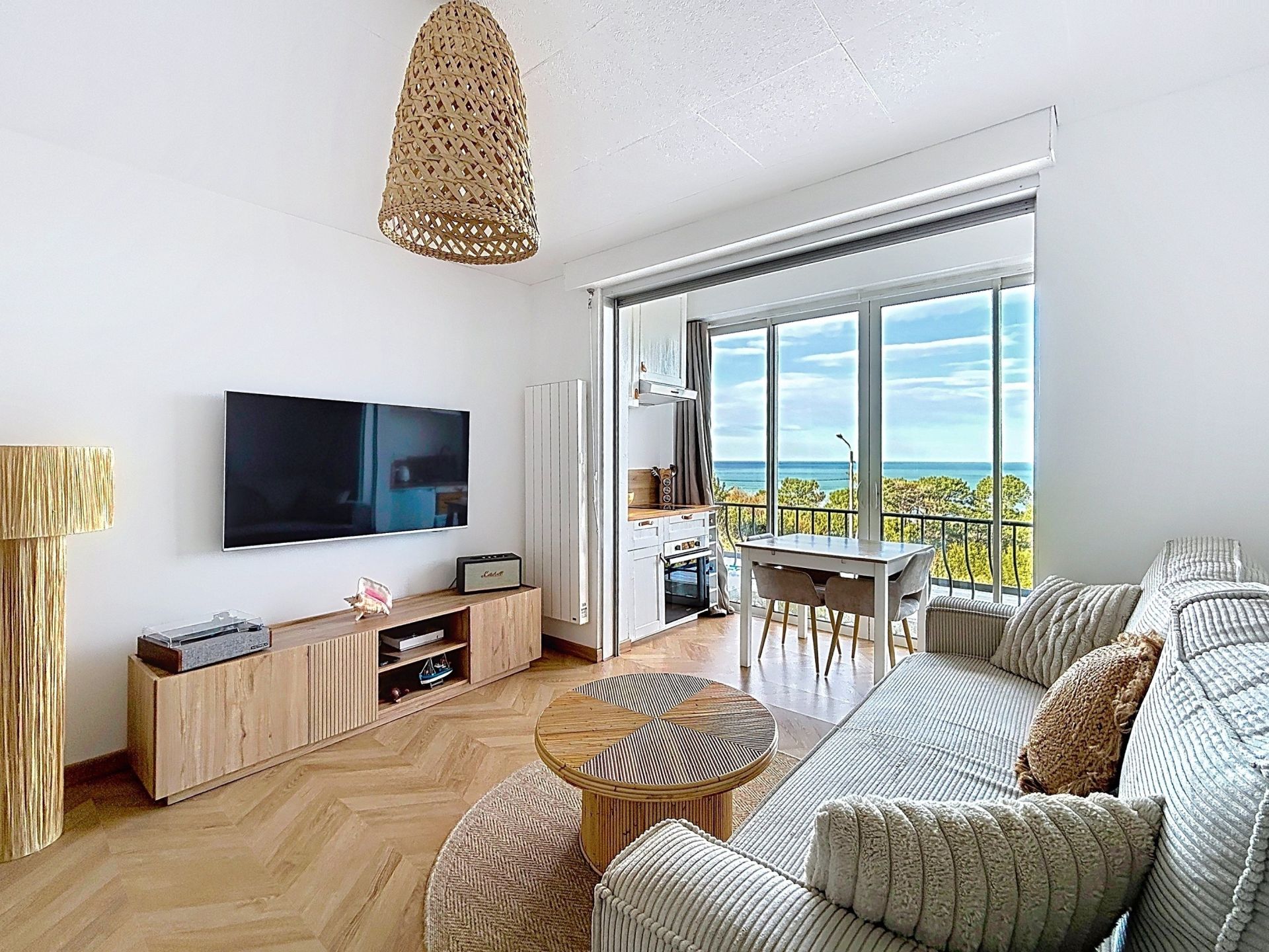 studio for sale on BIDART (64210)