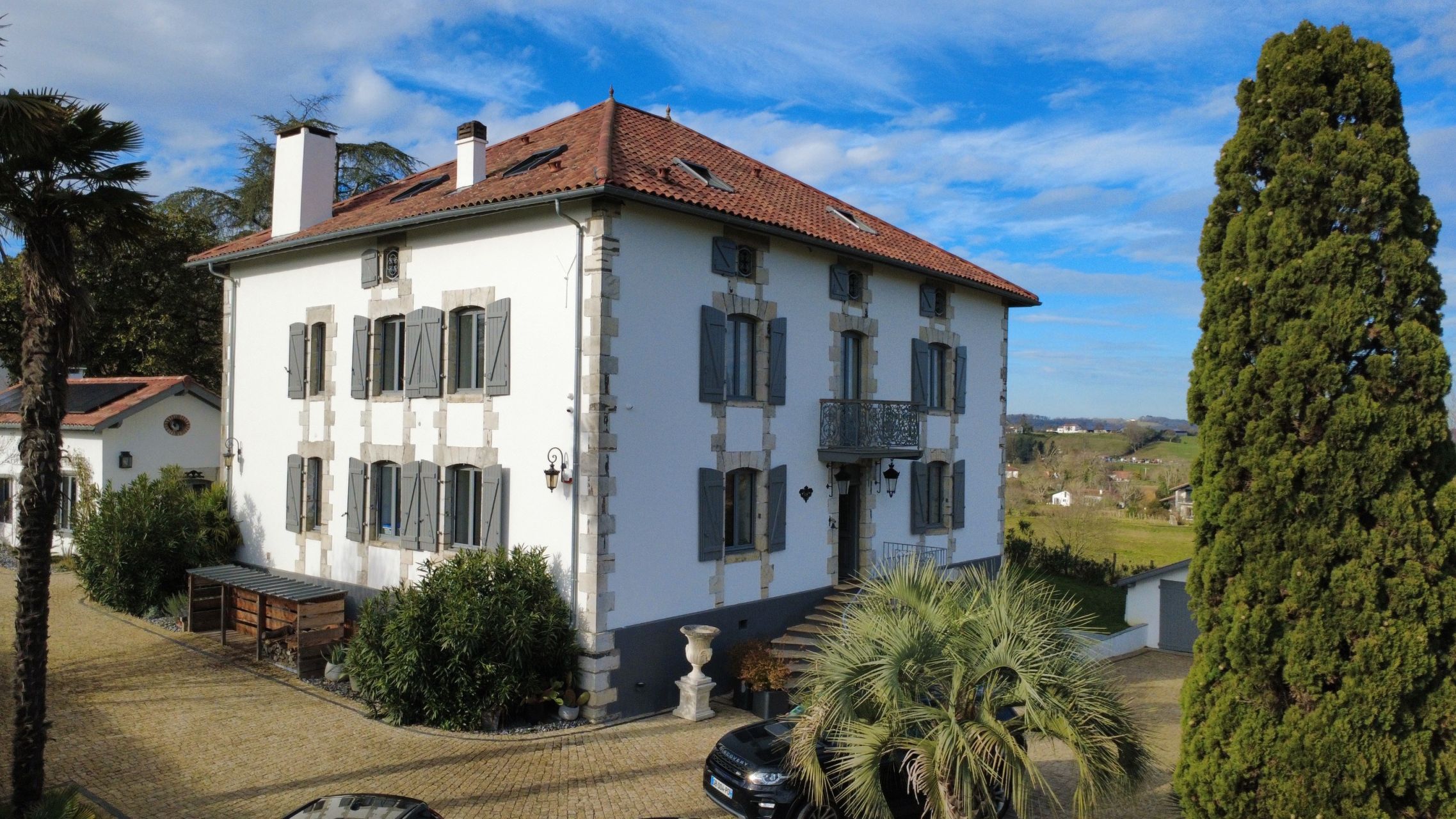 maison 11 Pièces en vente sur GUICHE (64520)