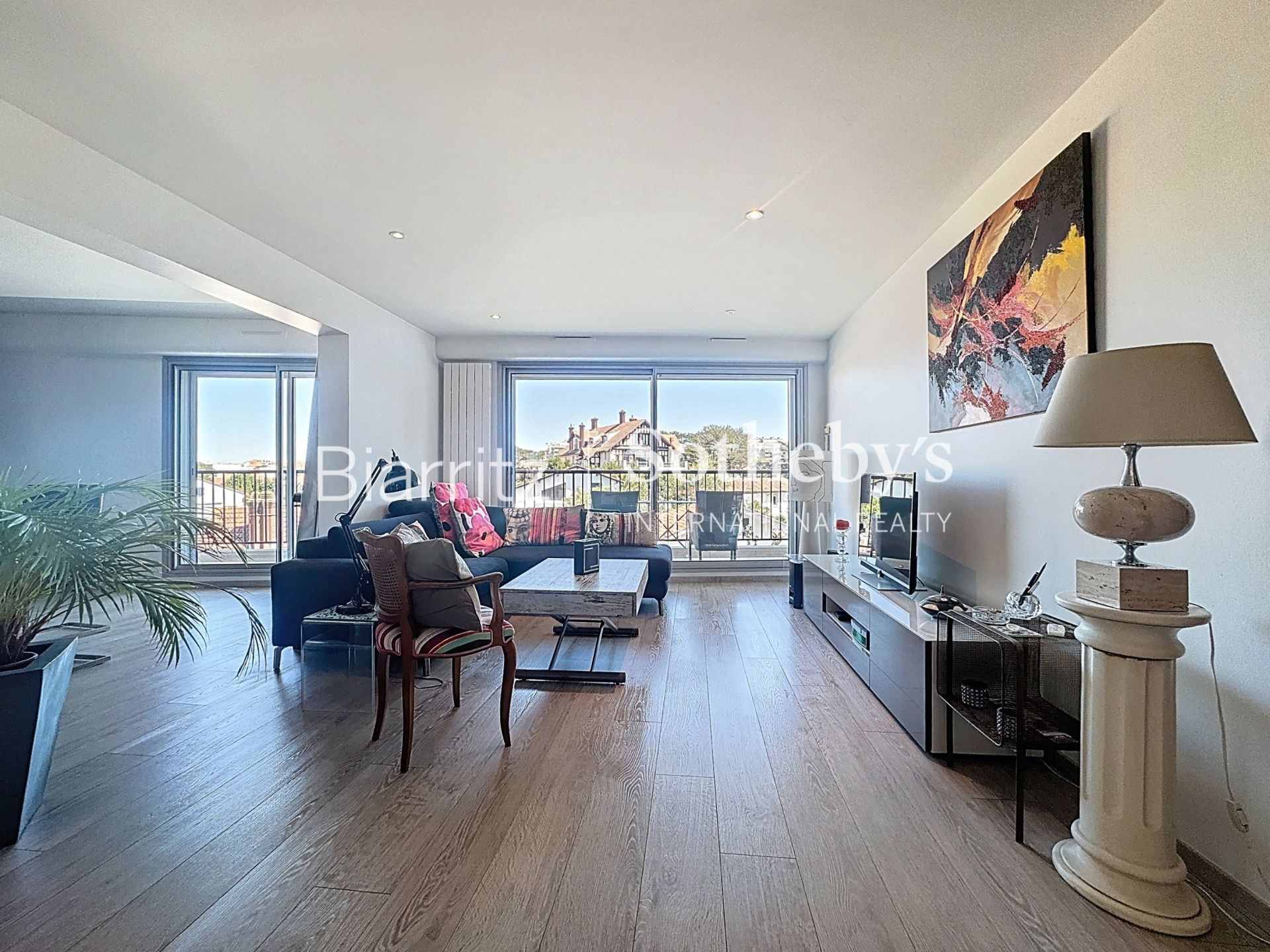 apartment 3 Rooms for sale on BIARRITZ (64200)