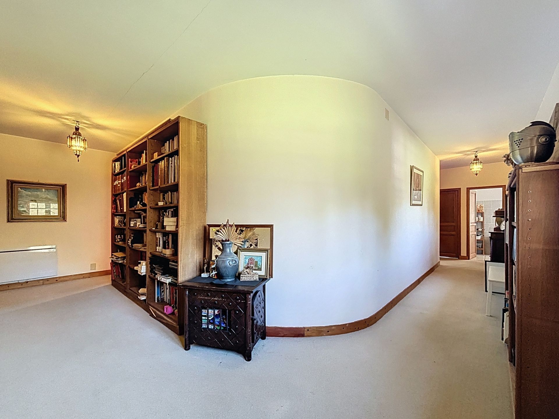 house 10 Rooms for sale on MIMIZAN (40200)