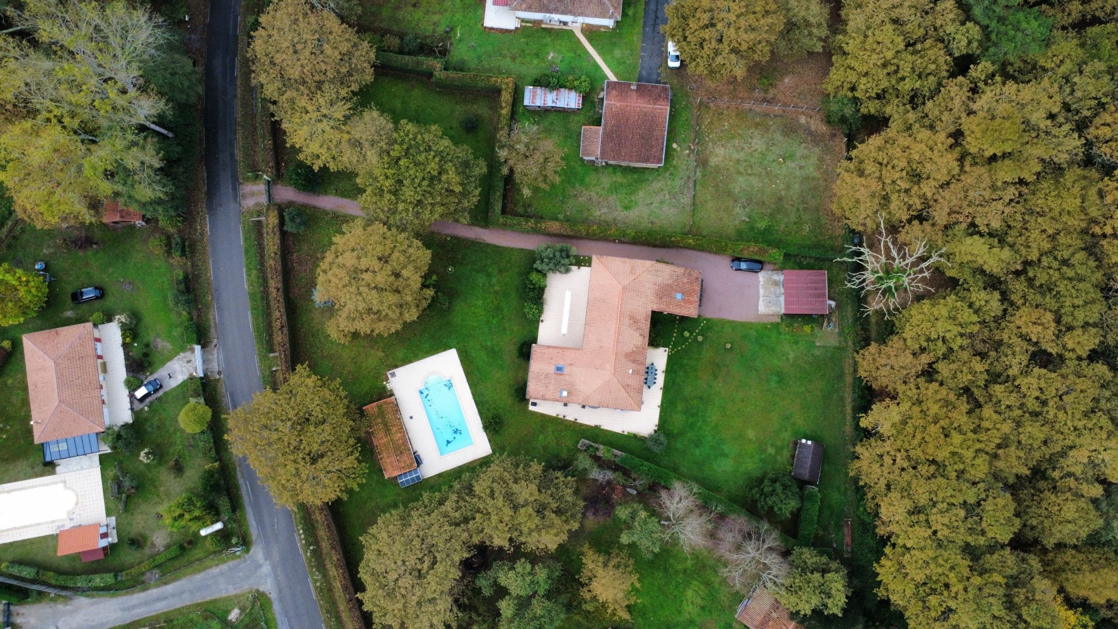 house 10 Rooms for sale on MIMIZAN (40200)