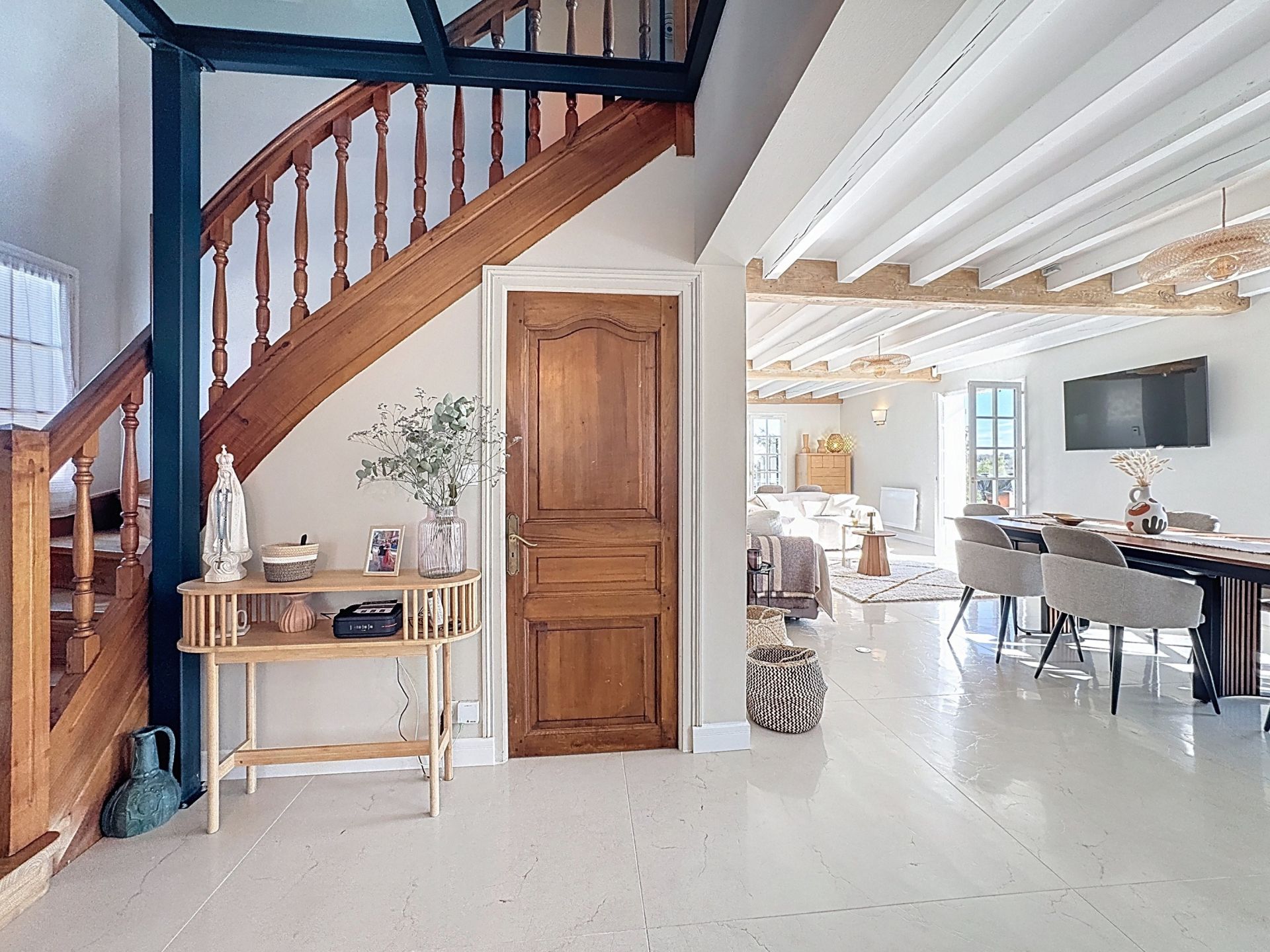house 7 Rooms for sale on ARBONNE (64210)