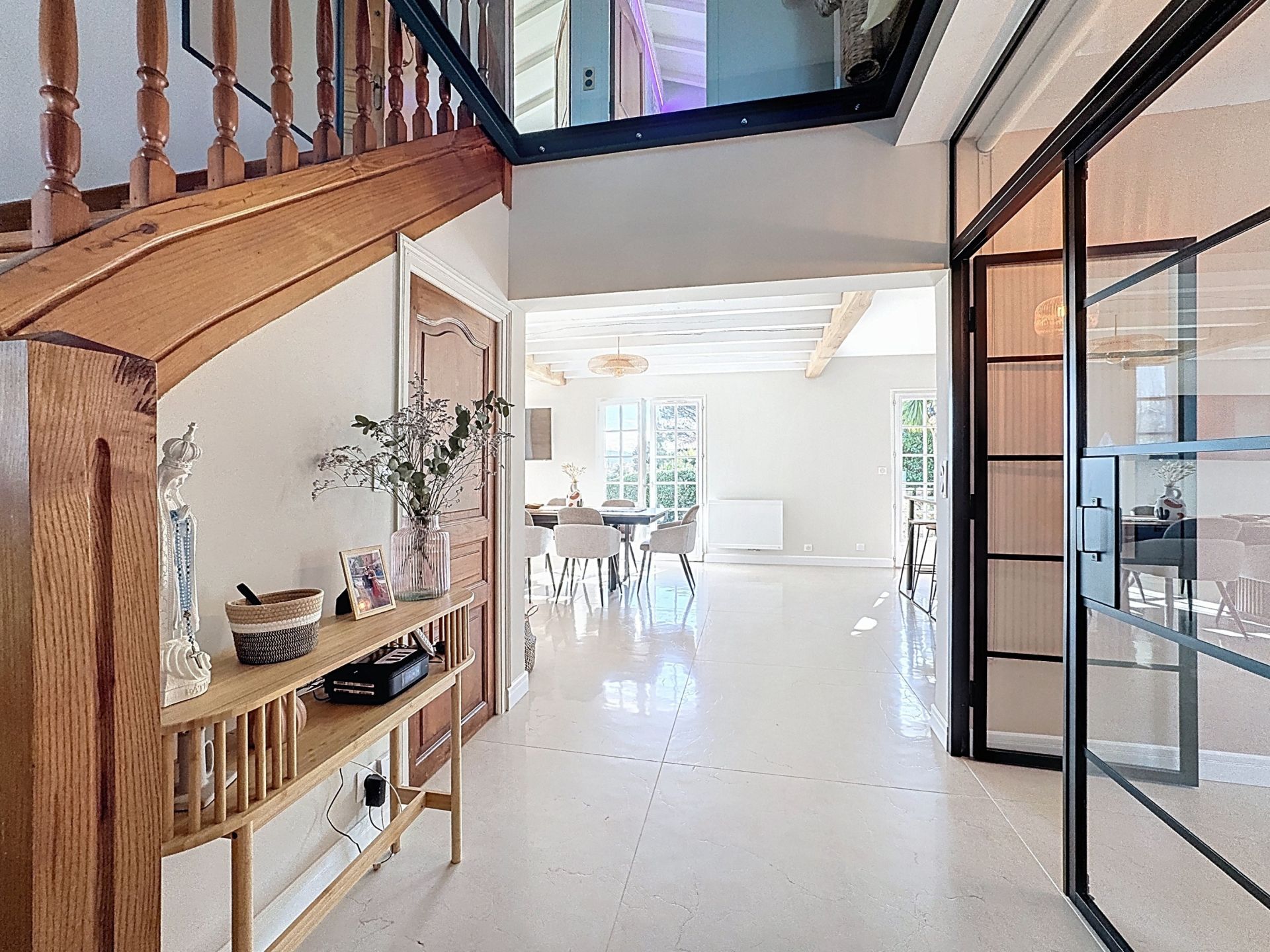 house 7 Rooms for sale on ARBONNE (64210)