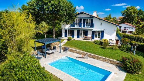 Sale House Arbonne 7&nbsp;Rooms 175&nbsp;m²