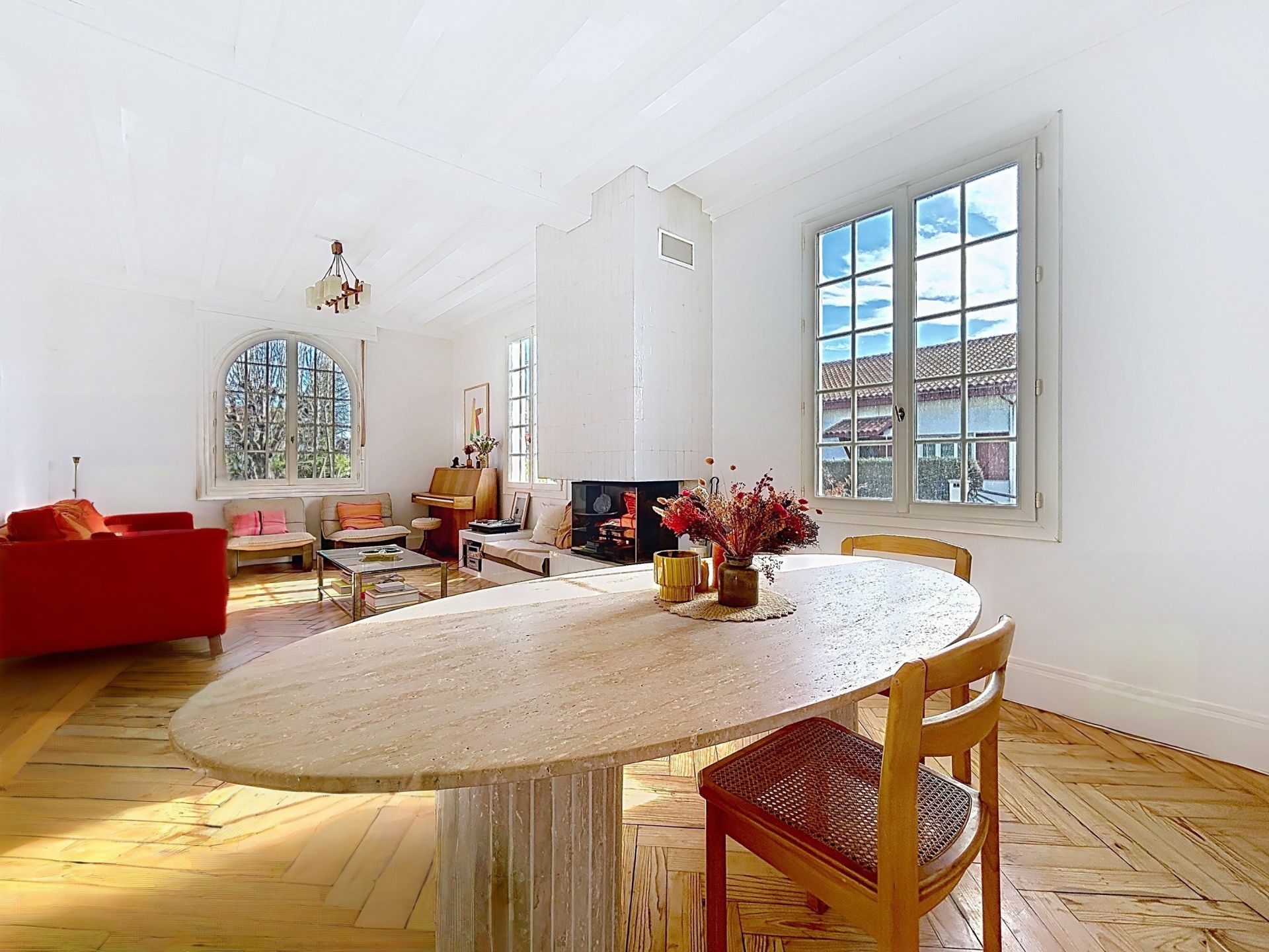 house 7 Rooms for sale on BIARRITZ (64200)