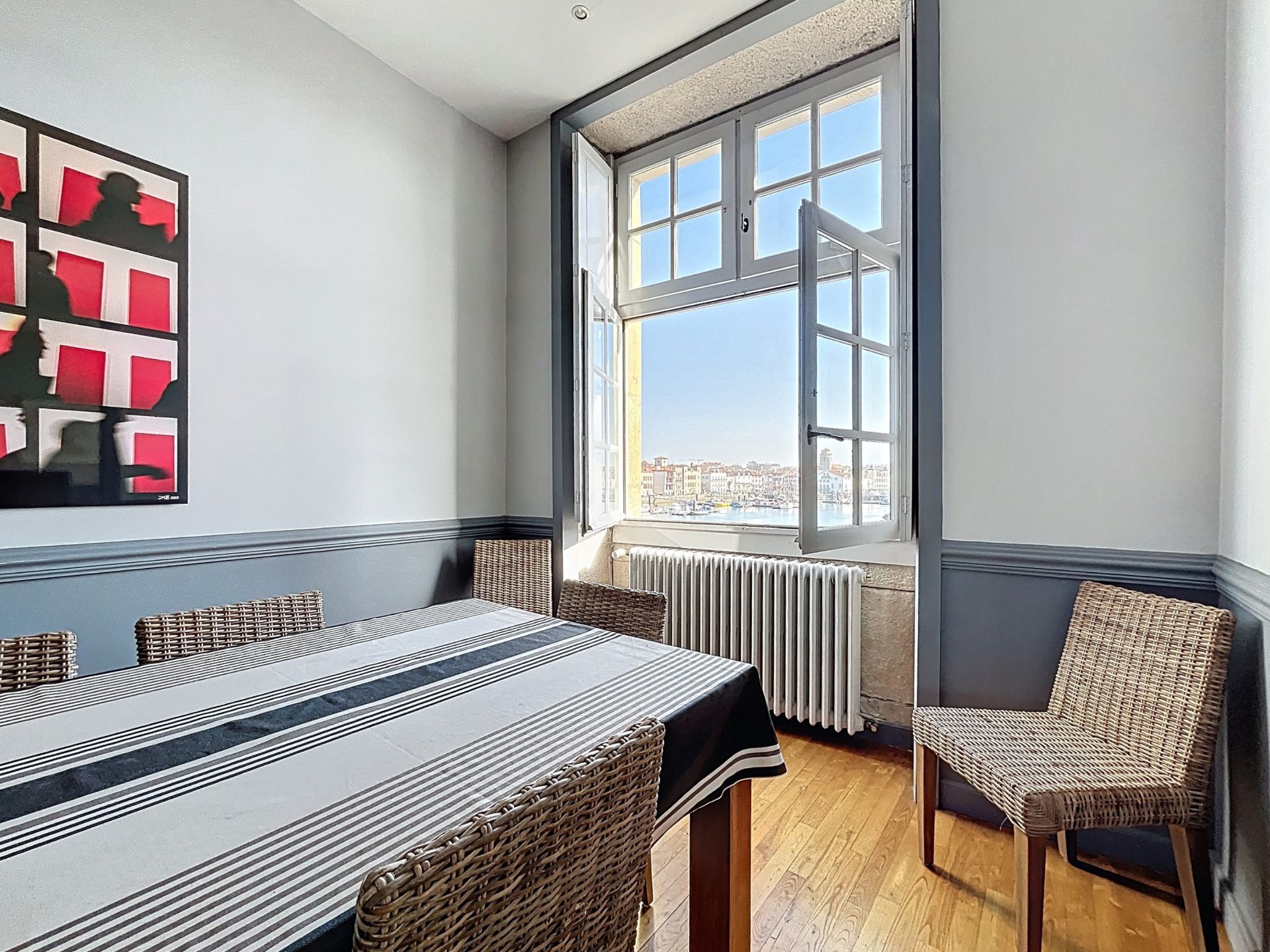 appartement 5 Pièces en vente sur CIBOURE (64500)