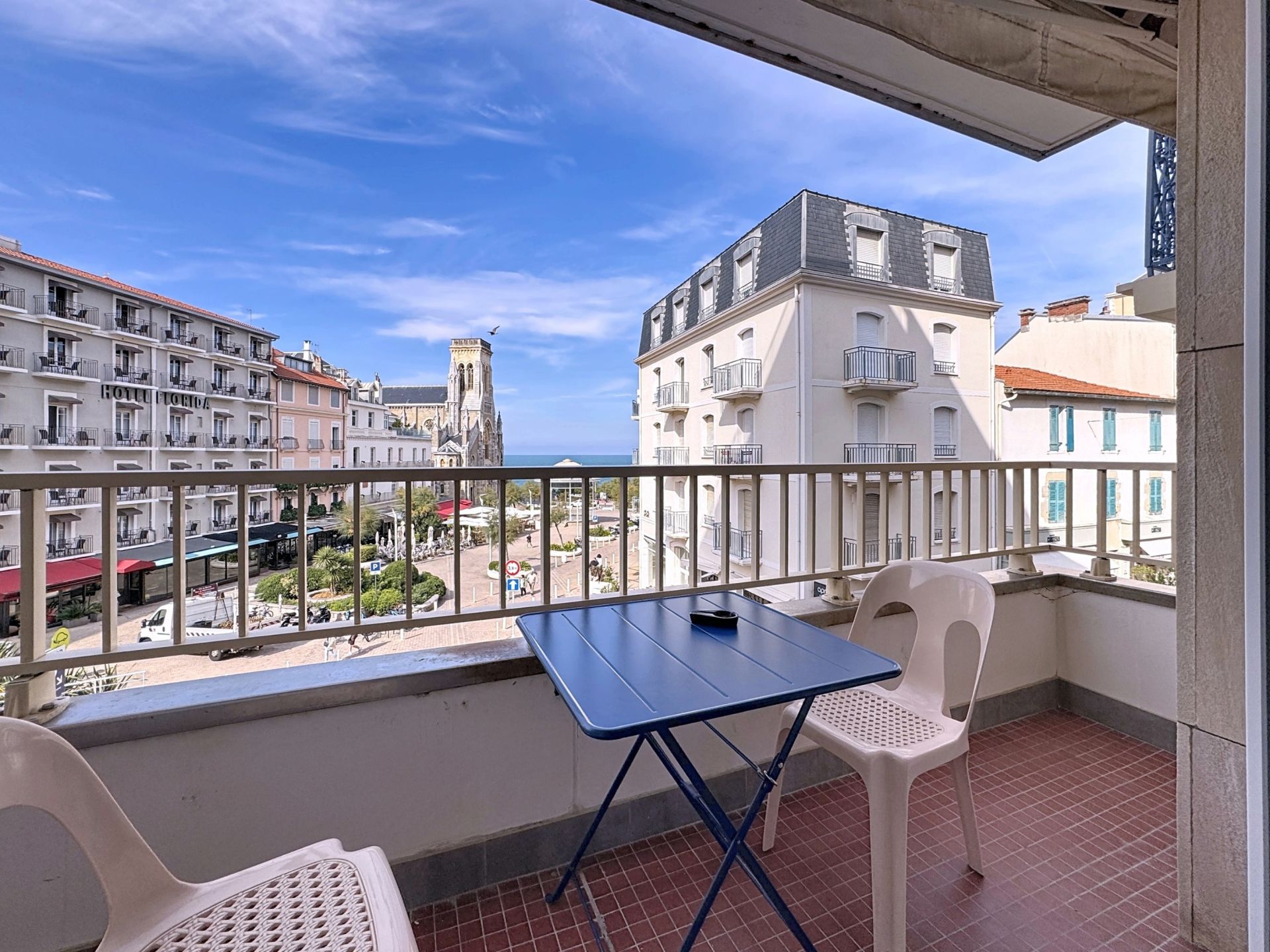 apartment 3 Rooms for sale on BIARRITZ (64200)