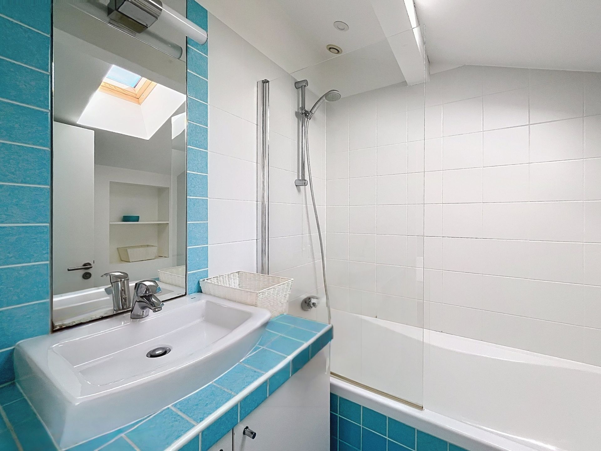 house 6 Rooms for sale on ARCANGUES (64200)