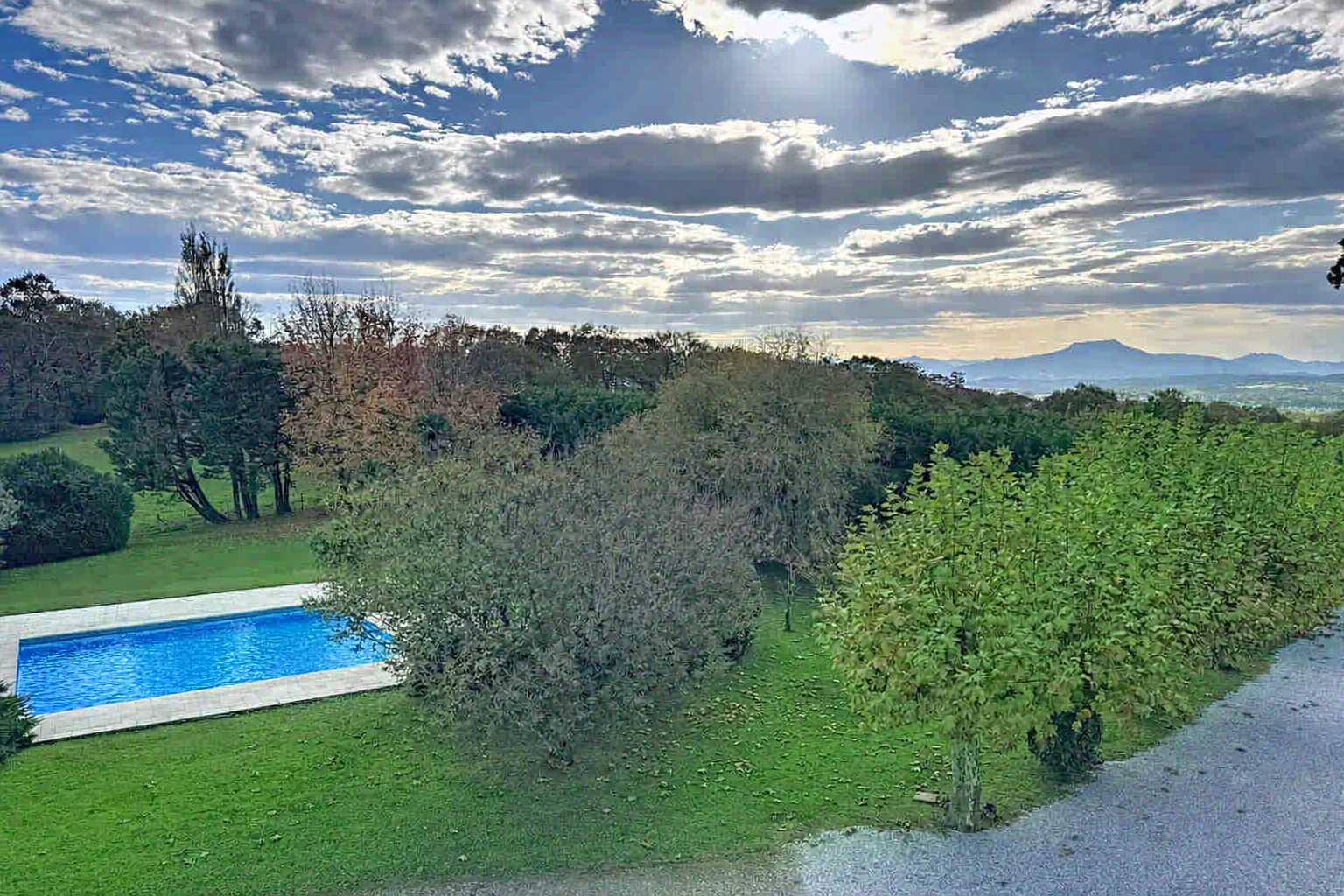 maison 15 Pièces en vente sur BAYONNE (64100)