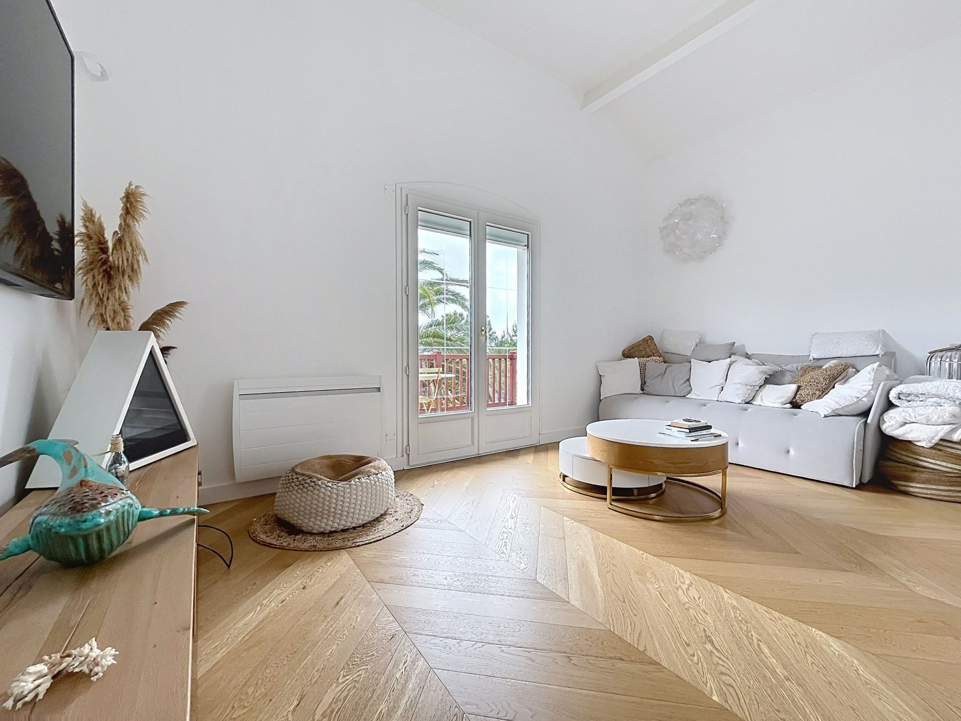 house 5 Rooms for sale on ANGLET (64600)