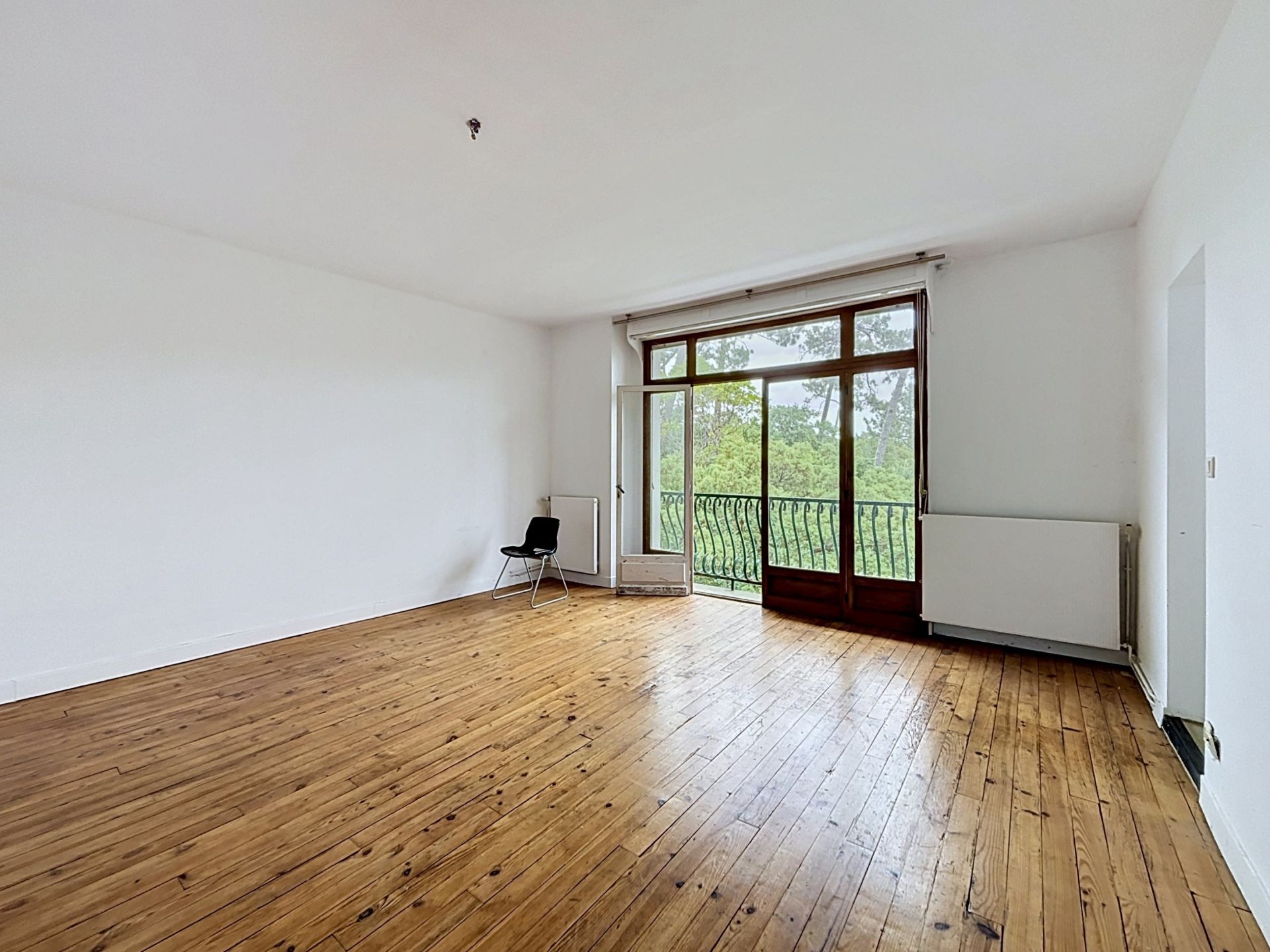house 12 Rooms for sale on SOORTS HOSSEGOR (40150)