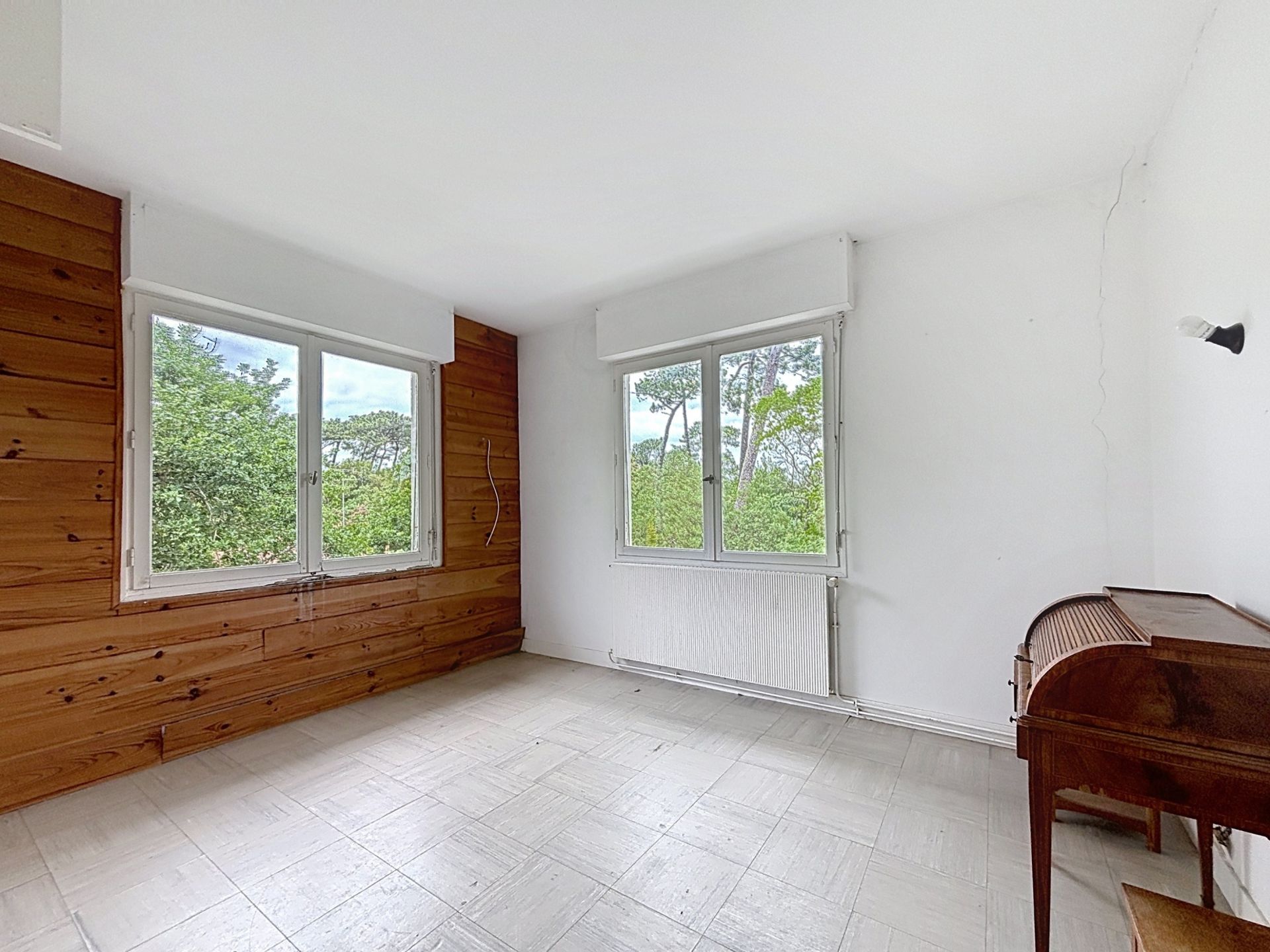 house 12 Rooms for sale on SOORTS HOSSEGOR (40150)