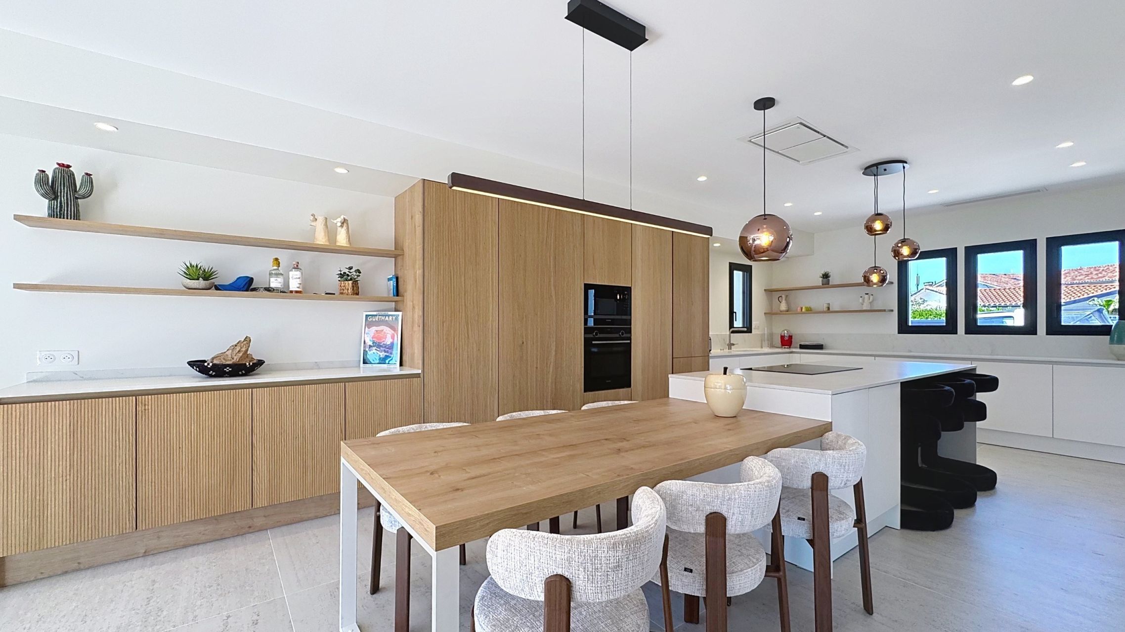 house 8 Rooms for sale on BIDART (64210)