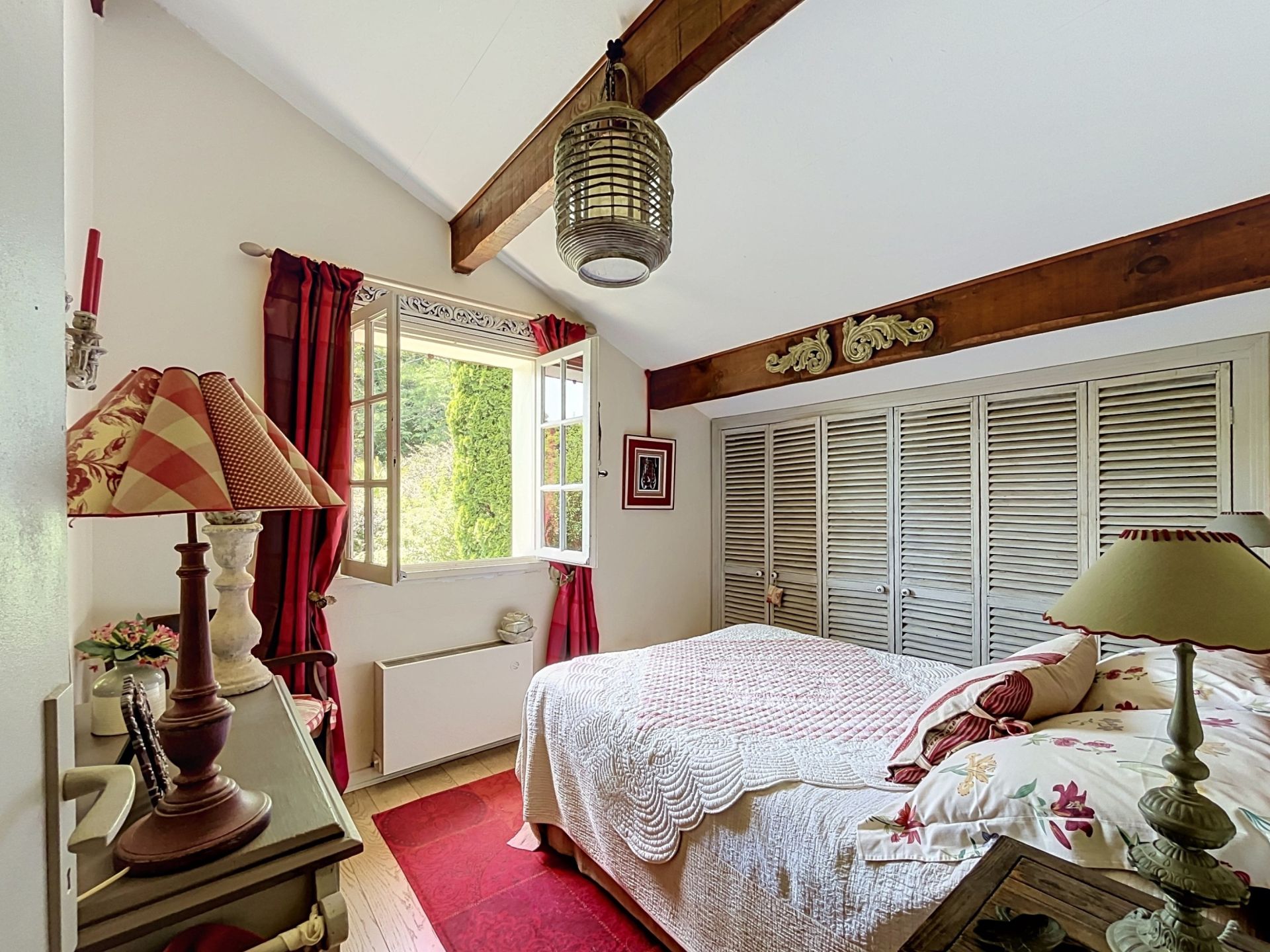 house 7 Rooms for sale on ST PEE SUR NIVELLE (64310)