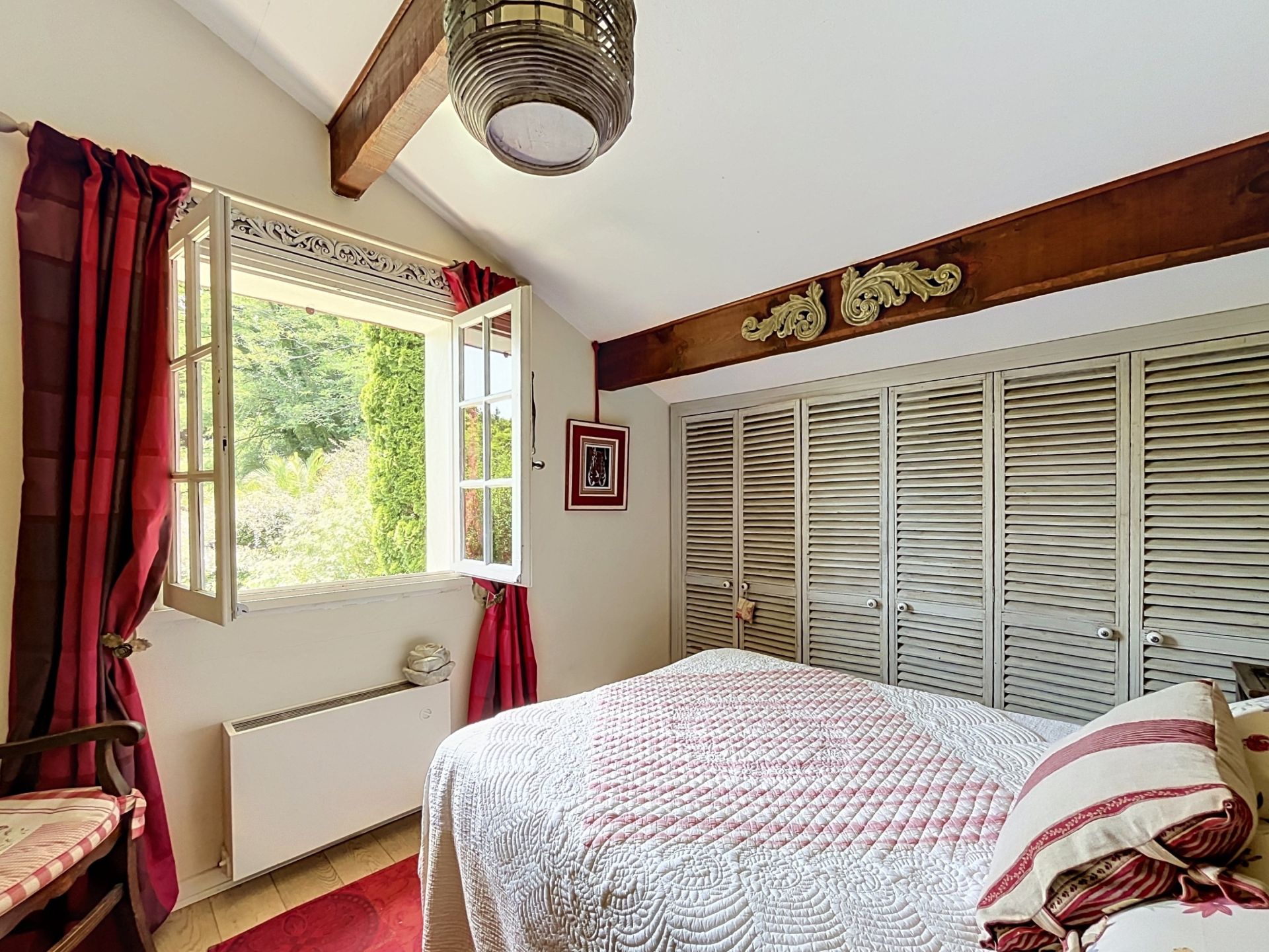 house 7 Rooms for sale on ST PEE SUR NIVELLE (64310)