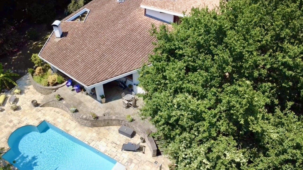house 7 Rooms for sale on BIDART (64210)