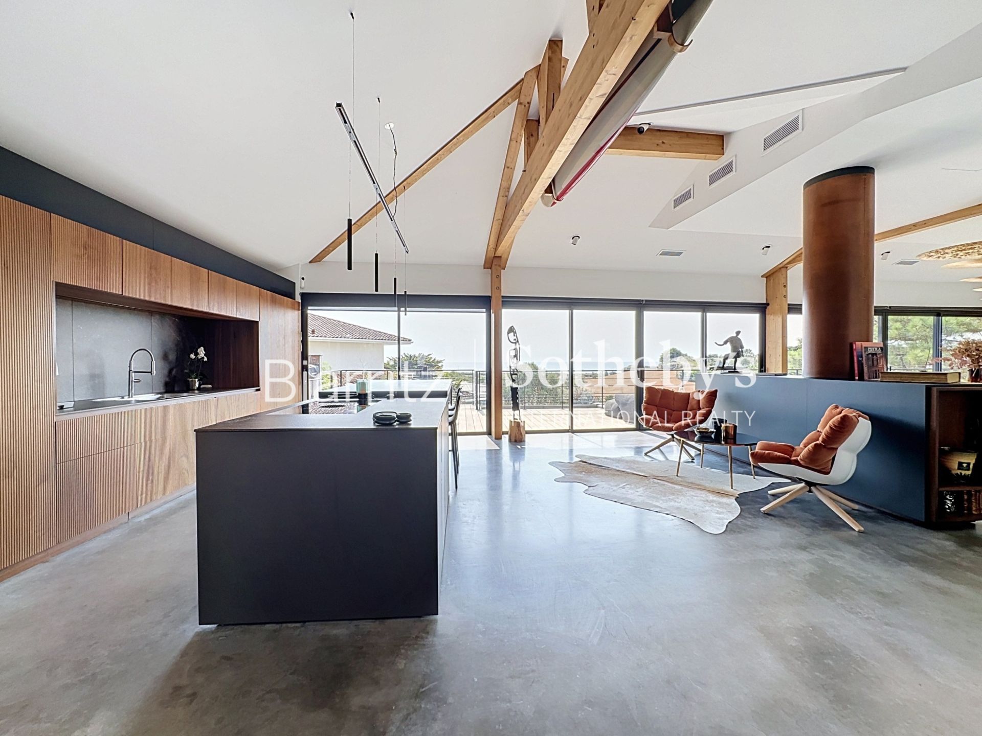 maison 10 Pièces en vente sur ANGLET (64600)