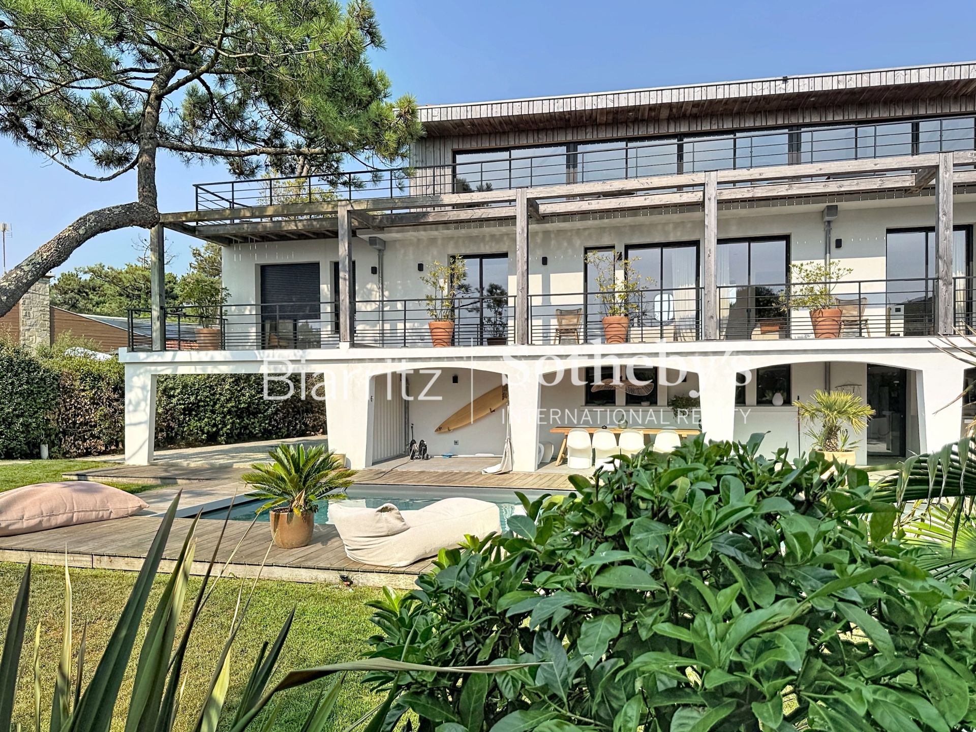 maison 10 Pièces en vente sur ANGLET (64600)