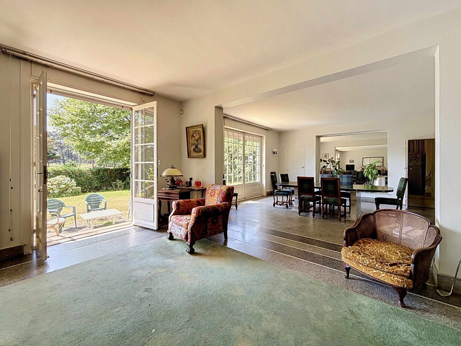house 11 Rooms for sale on BIARRITZ (64200)