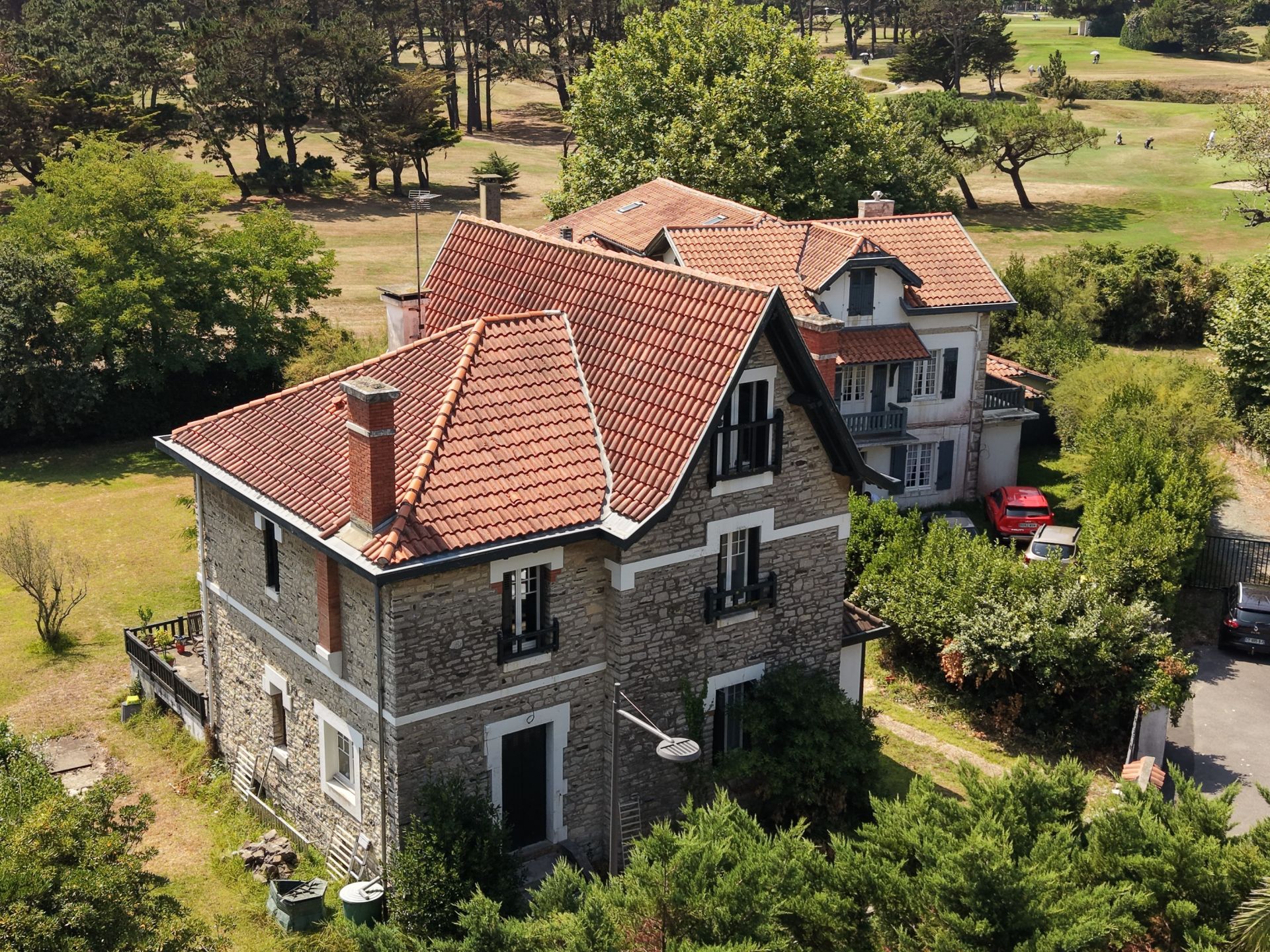 mansion 7 Rooms for sale on BIARRITZ (64200)